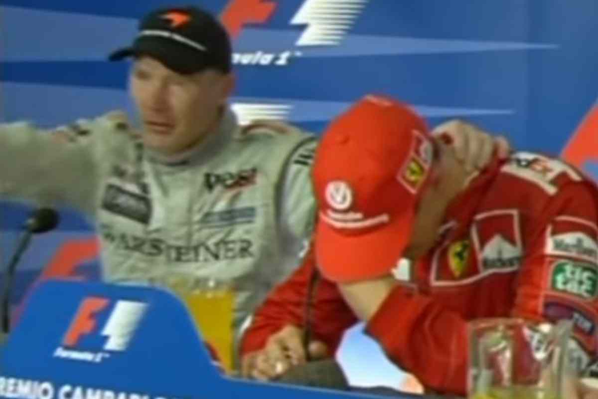 Michael Schumacher piange dopo il GP di Monza